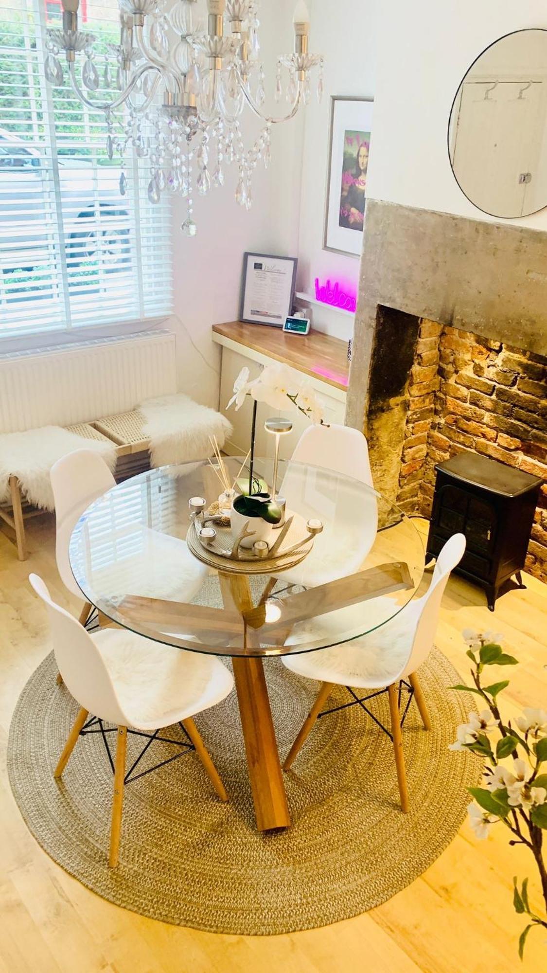 The Tenth House, Grade II Listed Georgian Town House, Wirksworth, Derbyshire, Peak District Cottage, Sleeps 4 المظهر الخارجي الصورة